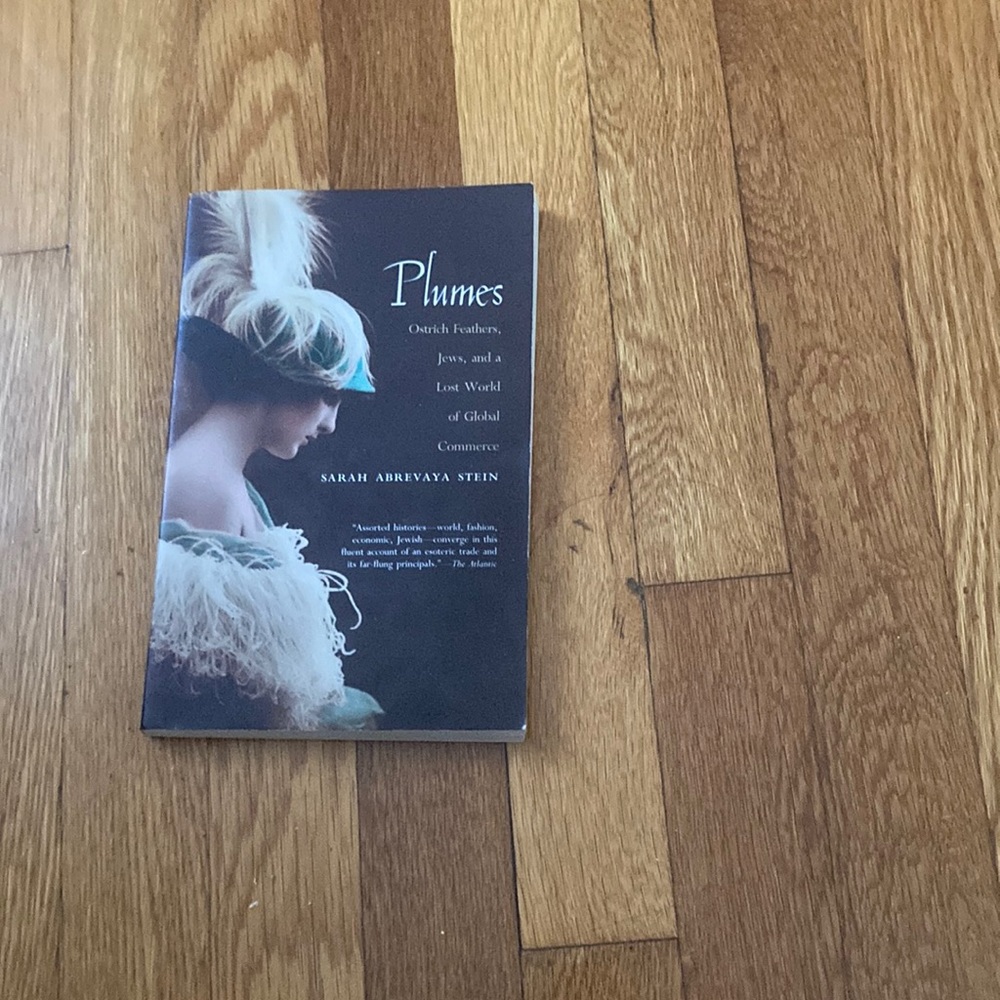Must Go‼️ Plumes By Sarah Abrevaya Stein Paperback Book. Read Description 👇